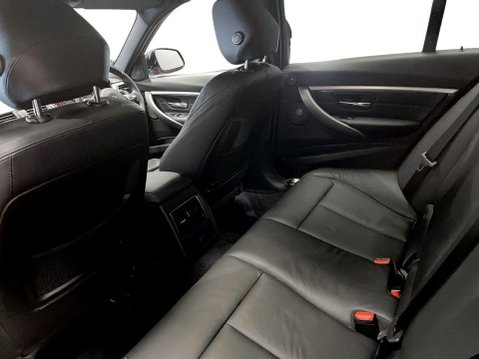BMW 3 Series 2.0 320d M Sport Shadow Edition Touring 5dr Diesel Auto xDrive Euro 6 (s/s) 20