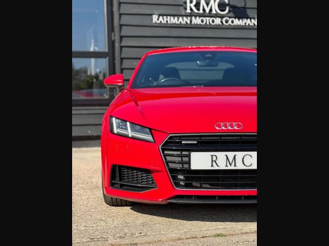 Audi TT 2.0 TFSI S line Coupe 3dr Petrol S Tronic quattro Euro 6 (s/s) (230 ps) 4