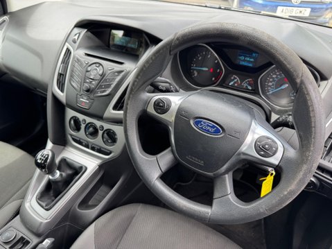 Ford Focus 1.6 TDCi Edge Euro 5 (s/s) 5dr 2