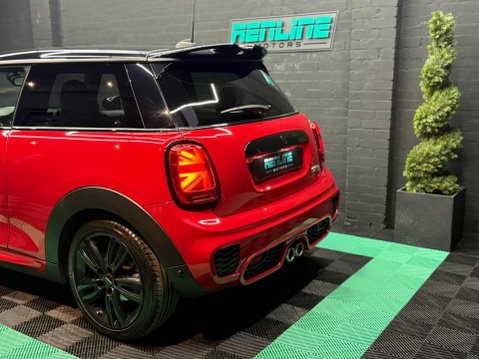 Mini Hatch 2.0 Cooper S Sport Steptronic Euro 6 (s/s) 3dr 7