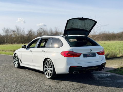 BMW 5 Series 3.0 530d M Sport Touring Auto xDrive Euro 6 (s/s) 5dr 11