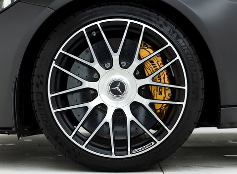 Mercedes-Benz C Class C63 S Final Edition 8