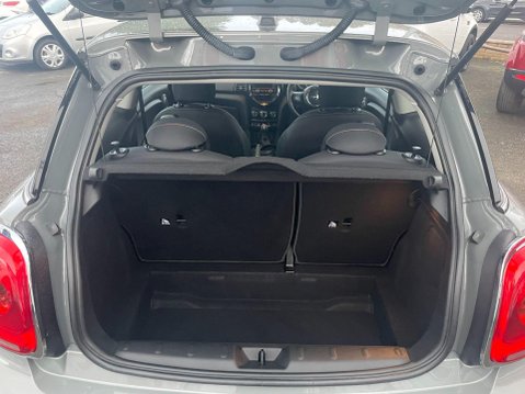 Mini Hatch 1.5 Cooper Euro 6 (s/s) 3dr 25