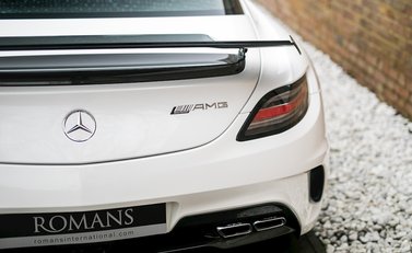 Mercedes-Benz SLS AMG Black Series 28