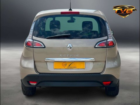 Renault Scenic 1.5 Scenic Dynamique TomTom Energy dCi S/S 5dr - NATIONAL DELIVERY* 34