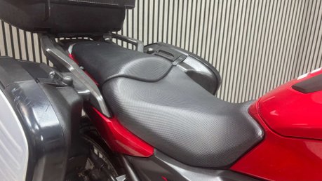 Honda NC750X DCT 2017 ONLY 17K AUTO FULL LUGGAGE 750CC A2 19