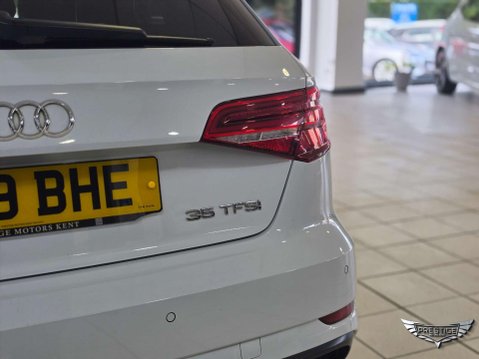 Audi A3 1.5 TFSI CoD 35 Black Edition Sportback S Tronic Euro 6 (s/s) 5dr 24