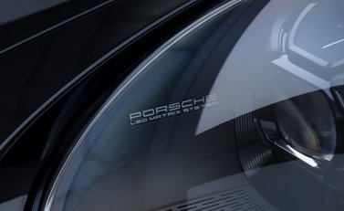 Porsche 911 Targa 4S (992) 36