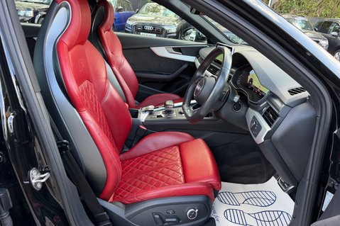 Audi S4 S4 TFSI QUATTRO - COMFORT & SOUND PACK -APPLE CAR PLAY -MAGMA RED LEATHER 35