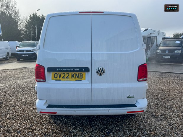 Volkswagen Transporter SWB L1H1 Low Roof Highline T28 Air Con Alloys Sensors EURO 6 7