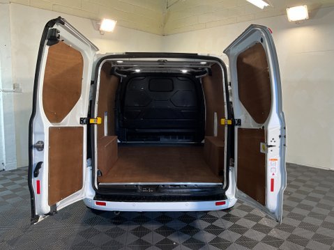 Ford Transit Custom 280 LIMITED P/V ECOBLUE 7