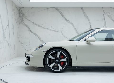Porsche 911 50TH ANNIVERSARY EDITION 35
