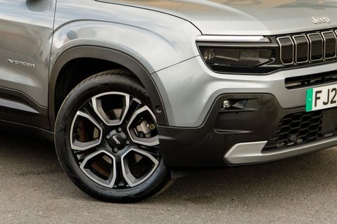 Jeep Avenger SUMMIT 12
