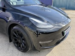Tesla Model Y (Dual Motor) Long Range SUV 5dr Electric Auto 4WDE (384 bhp) 13
