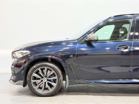 BMW X5 3.0 M50d SUV 5dr Diesel Auto xDrive Euro 6 (s/s) (400 ps) 12