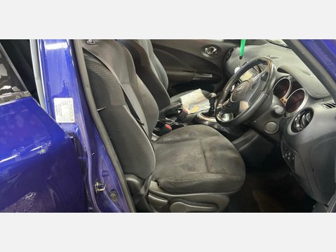 Nissan Juke 1.2 DIG-T N-Connecta Euro 6 (s/s) 5dr 6