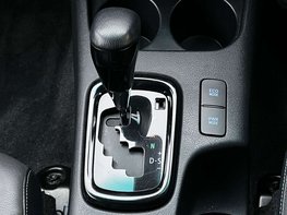 Toyota Hilux 2.8 HI-Luxury Invincible X D-4D 4WD Double Cab Auto 4WD 5dr 47