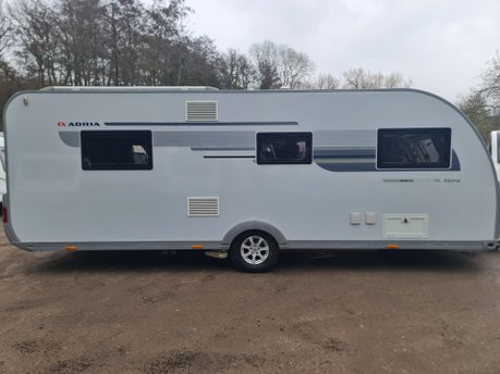 Adria Alpina 613 UC Missouri 4