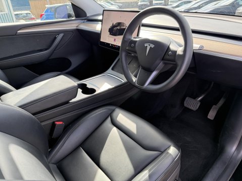Tesla Model Y (Dual Motor) Long Range SUV 5dr Electric Auto 4WDE (384 bhp) 2