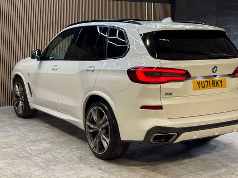 BMW X5 4.4 X5 M50i Auto 4WD 5dr 26