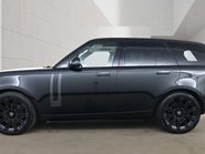 Land Rover Range Rover 4.4 Range Rover First Edition Auto 4WD 5dr 17