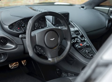 Aston Martin One77 11