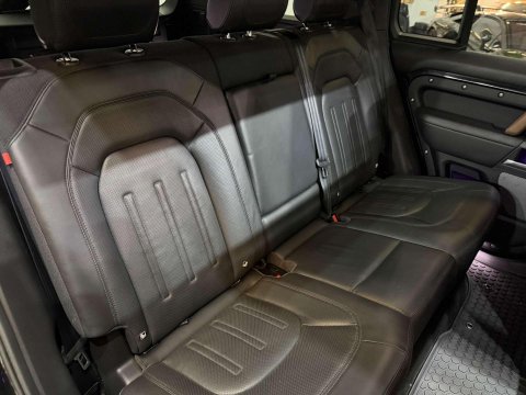 Land Rover Defender 3.0 P400 MHEV X SUV 5dr Petrol Auto 4WD Euro 6 (s/s) (400 ps) 64