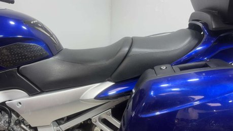 Yamaha FJR1300 2005 49K FULL LUGGAGE NEW MOT NEW TYRES SERVICED 22