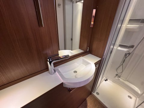 Burstner Ixeo IT 680 G 31