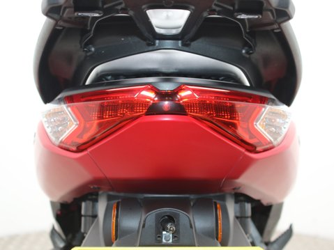 Yamaha Nmax 125 GPD125-A ABS 32