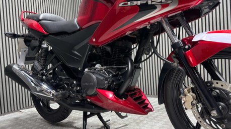 Honda CBF125 CBF125 2013 ONLY 16K 1 FORMER OWNER MOT WARRANTY 125CC 39