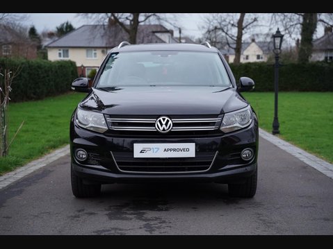 Volkswagen Tiguan 2.0 TDI BlueMotion Tech Match DSG 4WD Euro 5 (s/s) 5dr 5