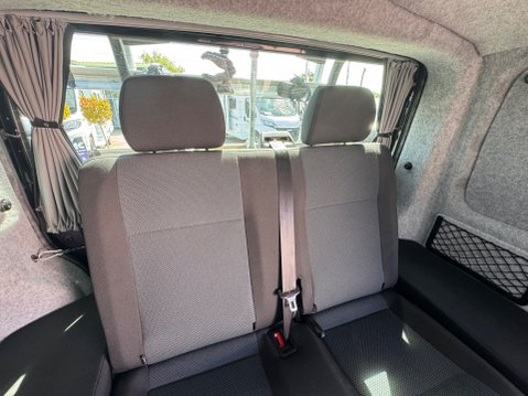 Volkswagen Transporter T32 Highline 29