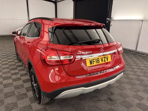 Mercedes-Benz GLA 1.6 GLA200 SE (Executive) Euro 6 (s/s) 5dr 50