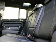 Defender 110 Commercial 6