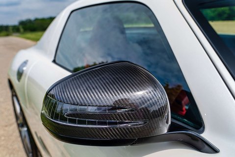 Mercedes-Benz SLS Coupe 18