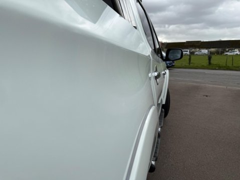 Mitsubishi L200 2.4 DI-D DC Barbarian 4WD Euro 5 4dr 23