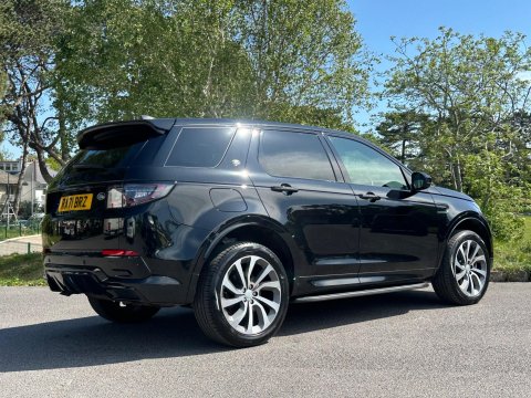 Land Rover Discovery Sport 1.5 P300e 12.2kWh R-Dynamic HSE Auto 4WD Euro 6 (s/s) 5dr 32