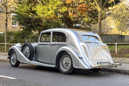 Alvis 4.3 Litre SA 'Pillarless' Saloon by Vanden Plas 4
