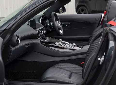 Mercedes-Benz Amg GT GT Roadster 16