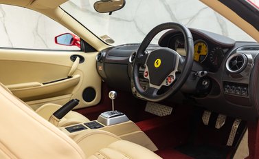Ferrari F430 Coupe Manual 13