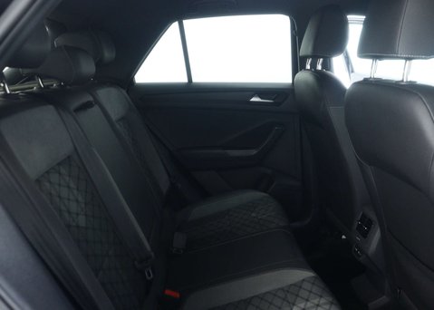 Volkswagen T-Roc 1.5 TSI R-Line SUV 5dr Petrol DSG Euro 6 (s/s) (150 ps) 49