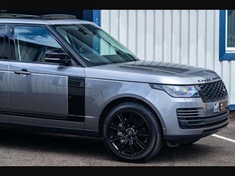 Land Rover Range Rover 3.0 Range Rover Vogue SE D MHEV Auto 4WD 5dr 24
