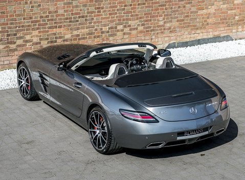 Mercedes-Benz SLS GT Roadster 5