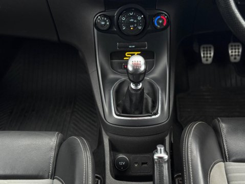 Ford Fiesta 1.6T EcoBoost ST-2 Euro 5 3dr 50