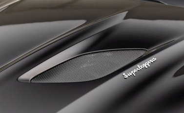 Aston Martin DBS Superleggera Volante 25