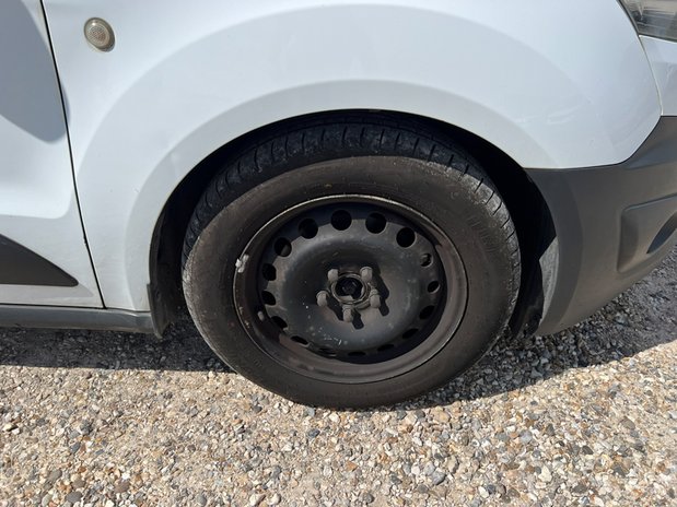 Ford Transit Connect SWB L1H1 (SOLD) Low Roof Air Con EURO 6 NO VAT 16