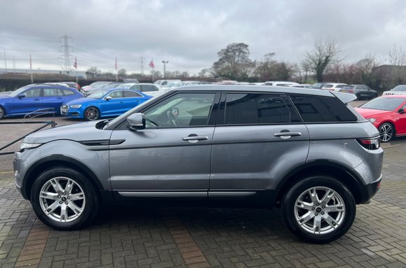 Land Rover Range Rover Evoque 2.2 SD4 PURE TECH AUTO 10