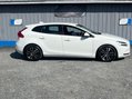 Volvo V40 2.0 T2 GPF Momentum Nav Plus Euro 6 (s/s) 5dr 19