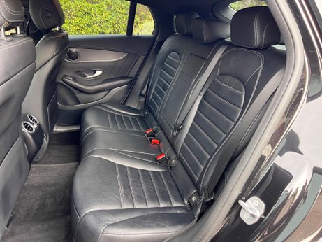 Mercedes-Benz GLC 2.0 GLC300d AMG Line (Premium) Coupe G-Tronic+ 4MATIC Euro 6 (s/s) 5dr 29